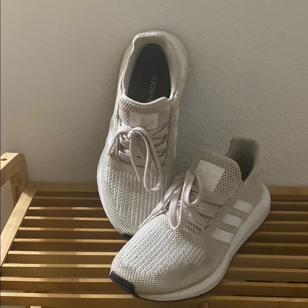 Cream Adidas Sneakers
